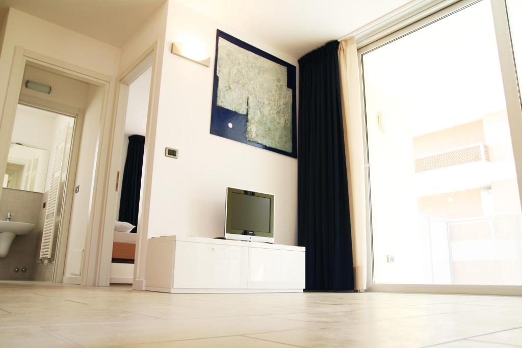 Residence Hotel Hungaria Grado Rum bild